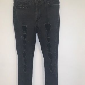 black ripped skinny jeans
